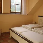Malovany 3* Osvetimany