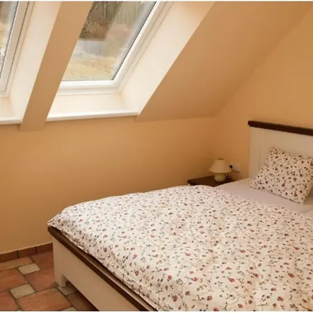 Malovany Gasthuis 3*