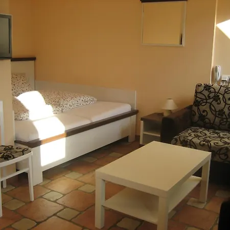 Malovany 3* Osvetimany