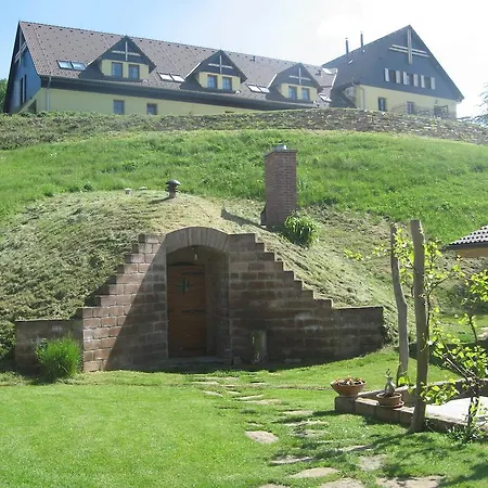 Malovany Gasthof Osvetimany