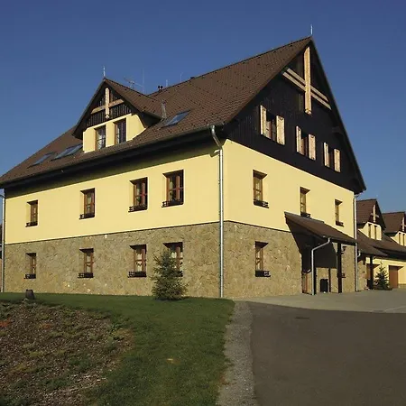 Malovany Gasthof Osvetimany