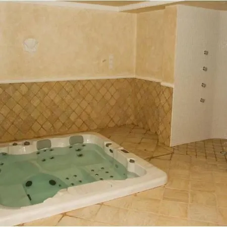 Malovany 3*